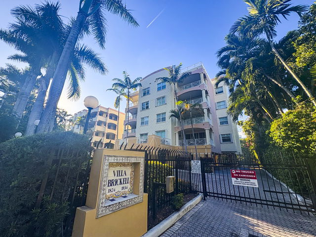 Villa Brickell Condo photo 3